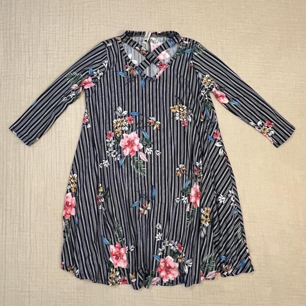 Pomelo floral stripe criss-cross dress with pockets